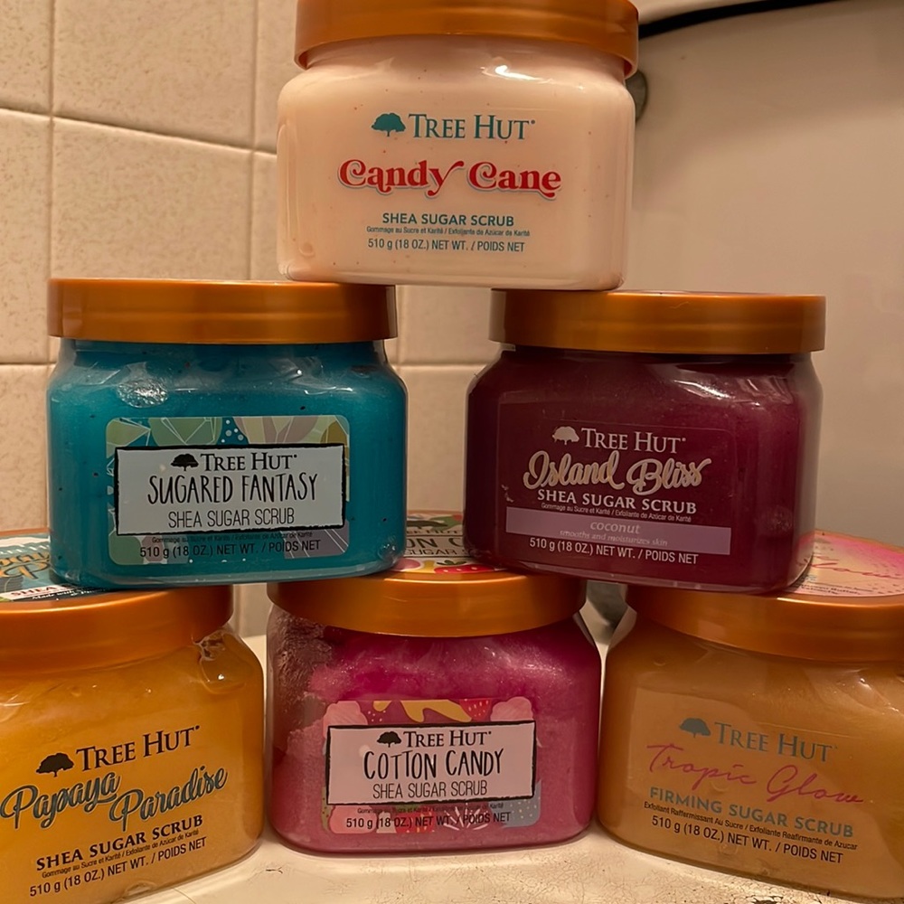 Tree hut body scrubs